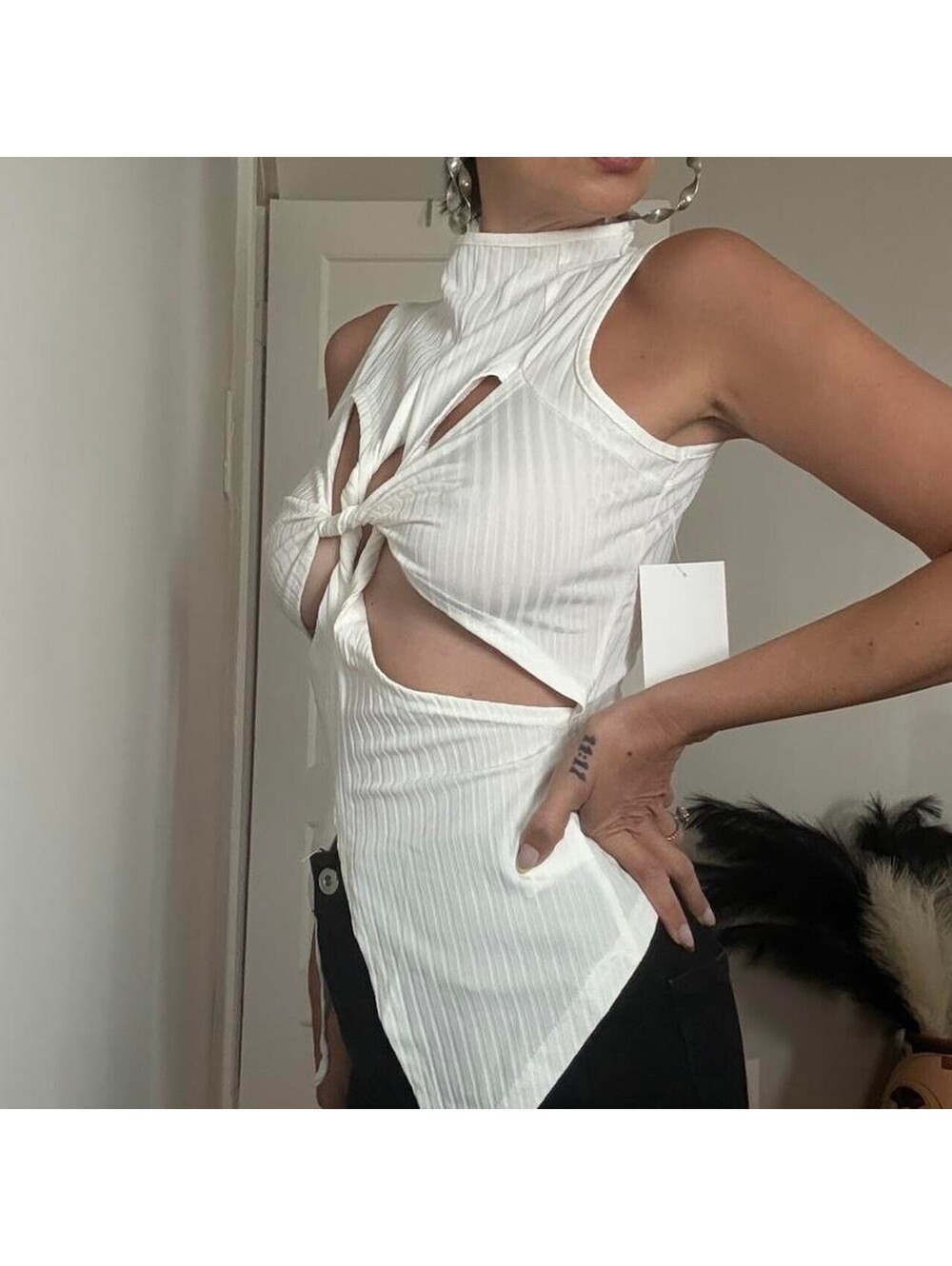 White Ribbed Top - Picture 5 of 6